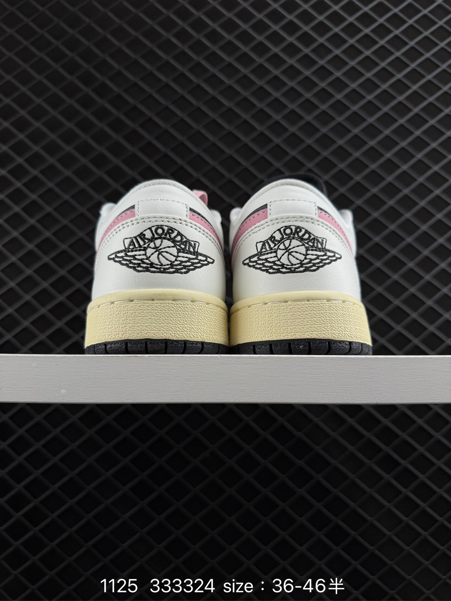 Air Jordan 1 Low AJ1